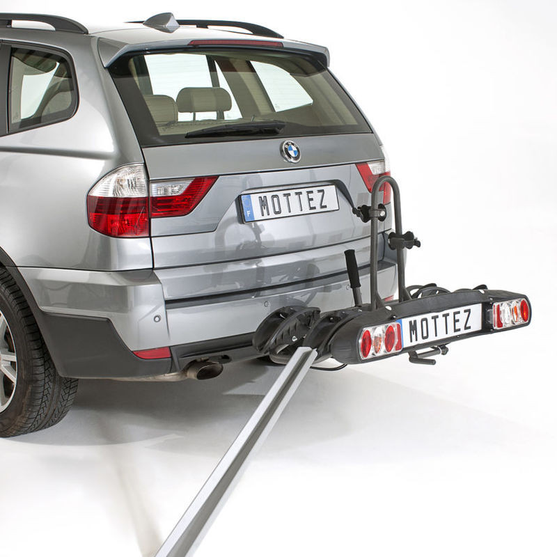 Porte-vélos sur attelage Rabattable / Pliable 2 vélos électriques - Mottez A028P2 - ZEUS (1)