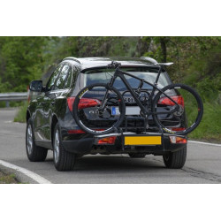 Porte-velos sur attelage / Plateforme 3 velos pliable et rabattable - Menabo Antares 3 - compatible vélos électriques (2)
